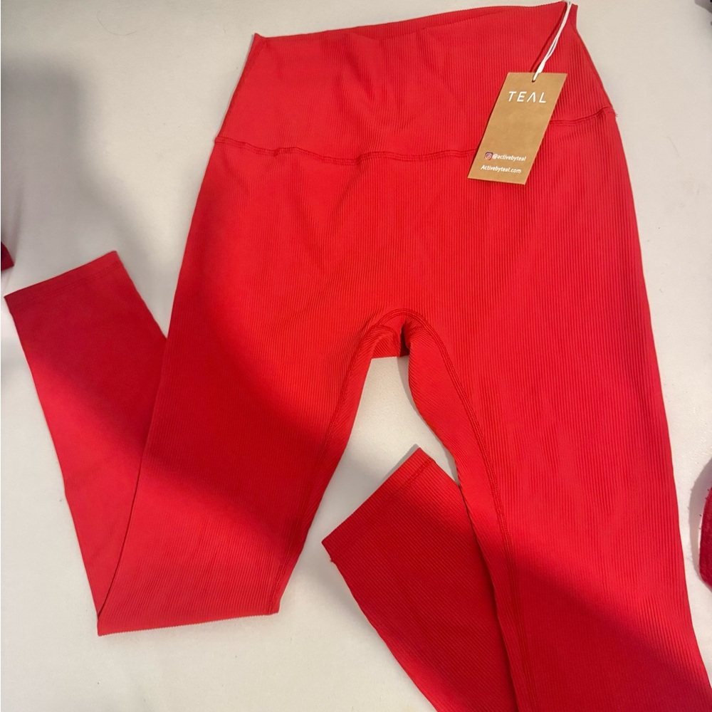 Active by teal Essential Full Leggings in Candy Red